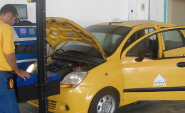 Revisión de automóviles de servicio público